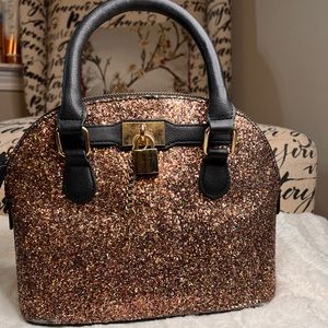 Aldo Purse